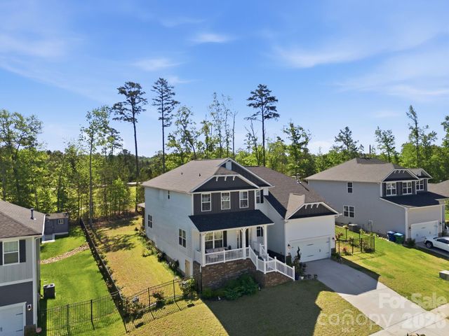 11836 Glenwood Drive, Locust, NC 28097
