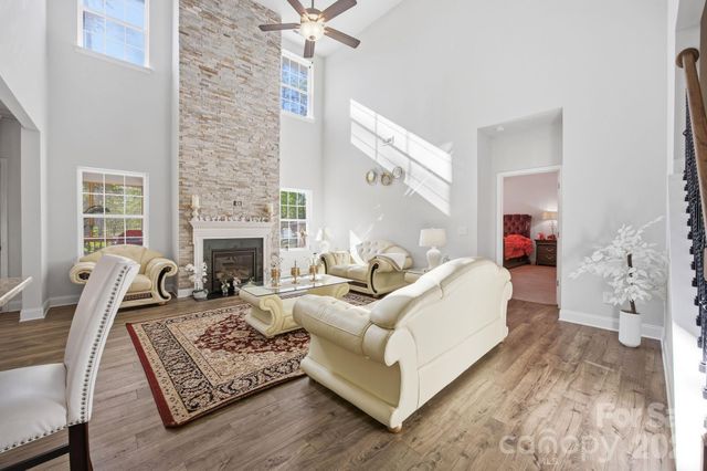11836 Glenwood Drive, Locust, NC 28097
