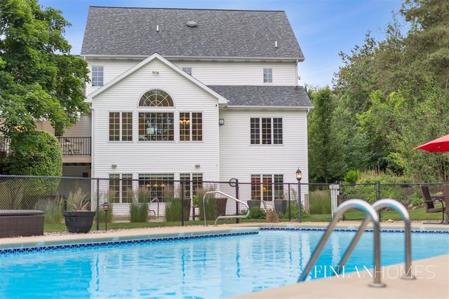 10310 E Rivershore Drive, Alto, MI 49302