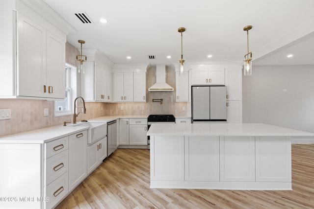 65 W Wall Street, Neptune City, NJ 07753