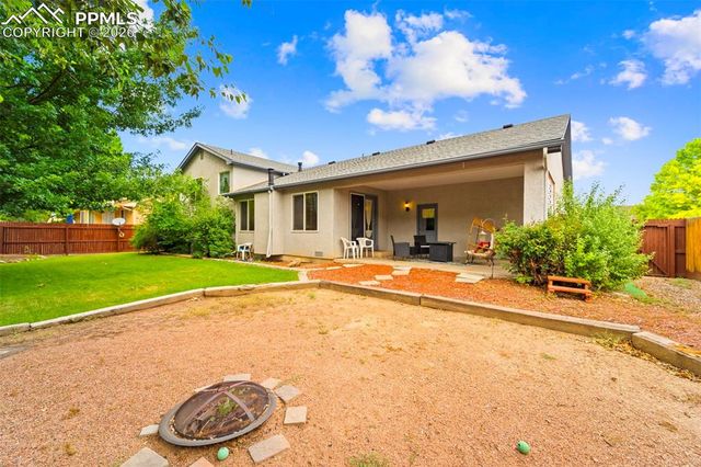 369 Sunlight Way, Canon City, CO 81212