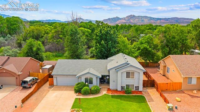 369 Sunlight Way, Canon City, CO 81212