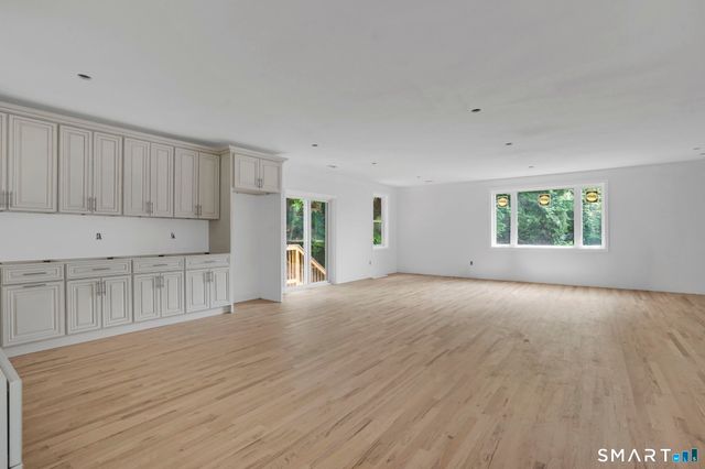 220 Jackson Street, Thomaston, CT 06787