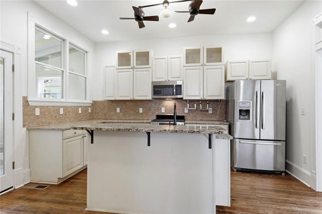 704 Oakland Avenue SE, Atlanta, GA 30315