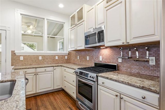704 Oakland Avenue SE, Atlanta, GA 30315