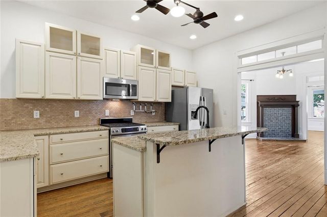 704 Oakland Avenue SE, Atlanta, GA 30315