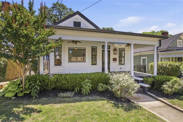 704 Oakland Avenue SE, Atlanta, GA 30315