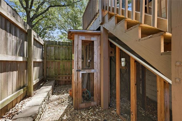 704 Oakland Avenue SE, Atlanta, GA 30315