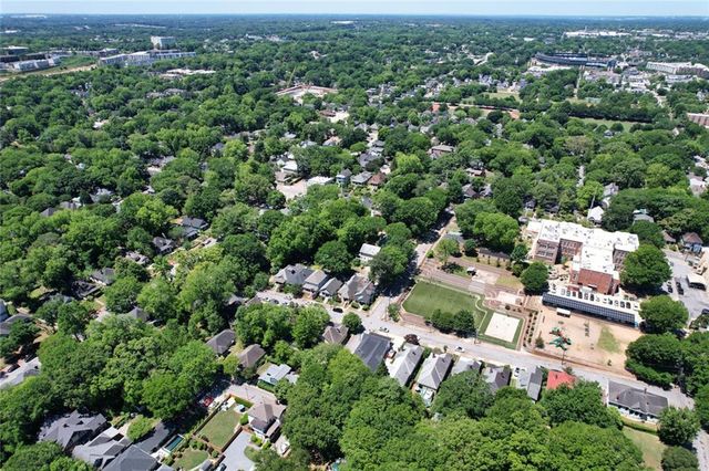 704 Oakland Avenue SE, Atlanta, GA 30315