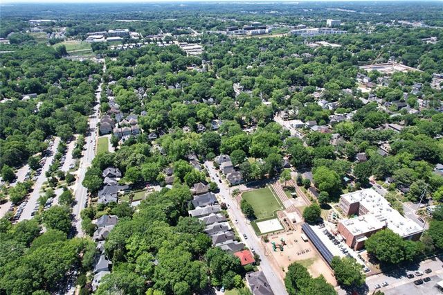 704 Oakland Avenue SE, Atlanta, GA 30315