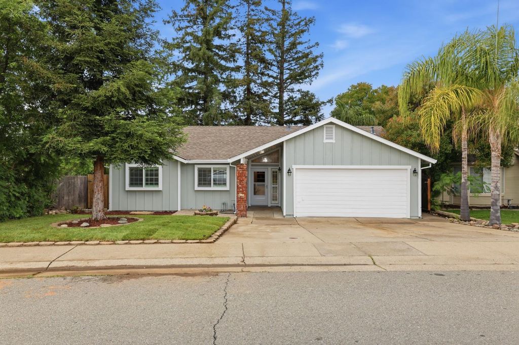 5718 Cobblestone Dr, Rocklin, CA 95765