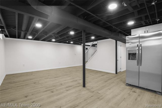 6135 Ardmore Street, Dearborn Heights, MI 48127