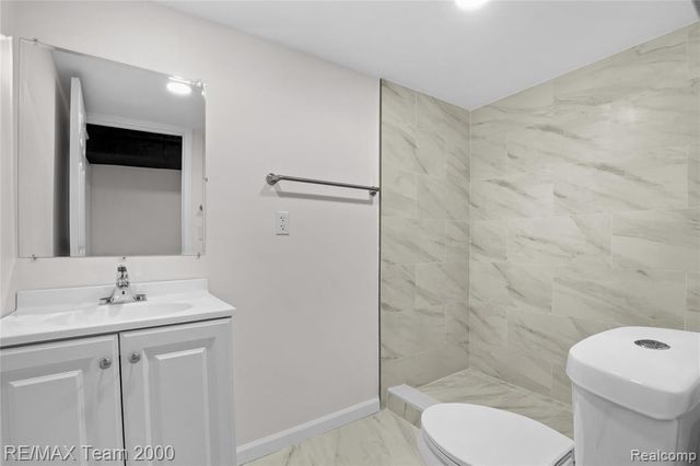 6135 Ardmore Street, Dearborn Heights, MI 48127