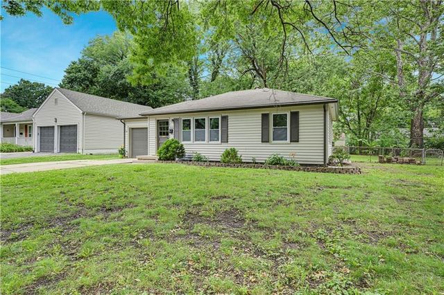 5408 W 72nd Street, Prairie Village, KS 66208