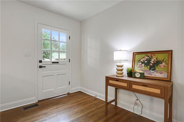 5408 W 72nd Street, Prairie Village, KS 66208