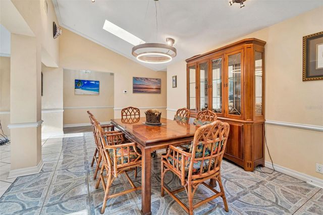 1807 OAK FOREST DRIVE S, Clearwater, FL 33759