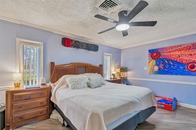 1807 OAK FOREST DRIVE S, Clearwater, FL 33759