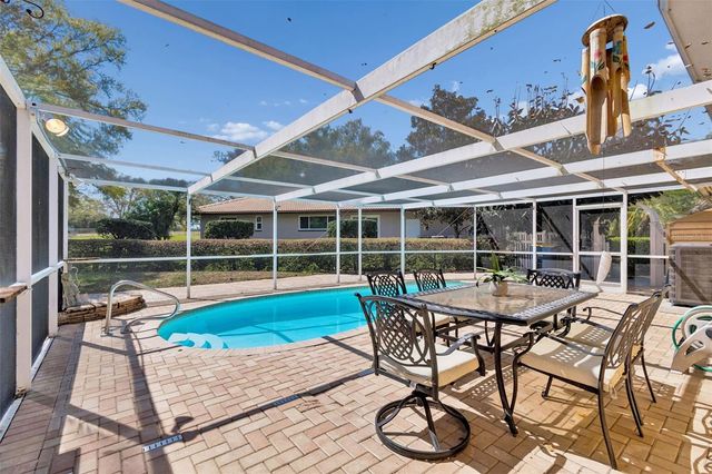 1807 OAK FOREST DRIVE S, Clearwater, FL 33759