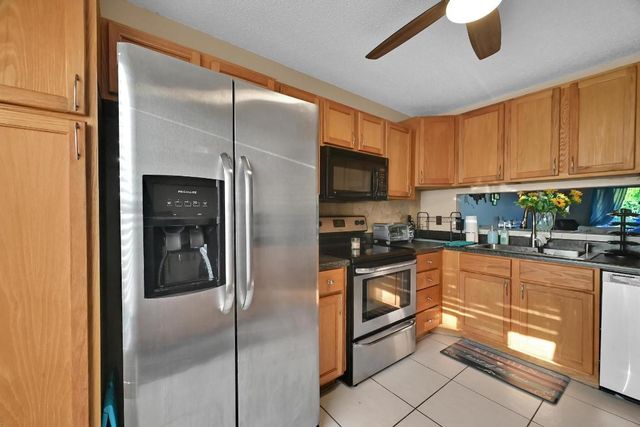 214 Palmetto Court, Jupiter, FL 33458