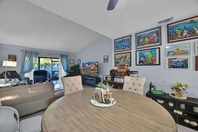 214 Palmetto Court, Jupiter, FL 33458