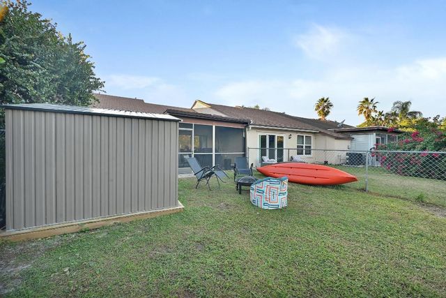 214 Palmetto Court, Jupiter, FL 33458