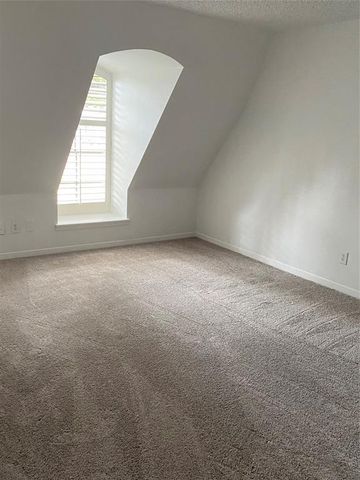 2635 Marilee Lane 2635, Houston, TX 77057