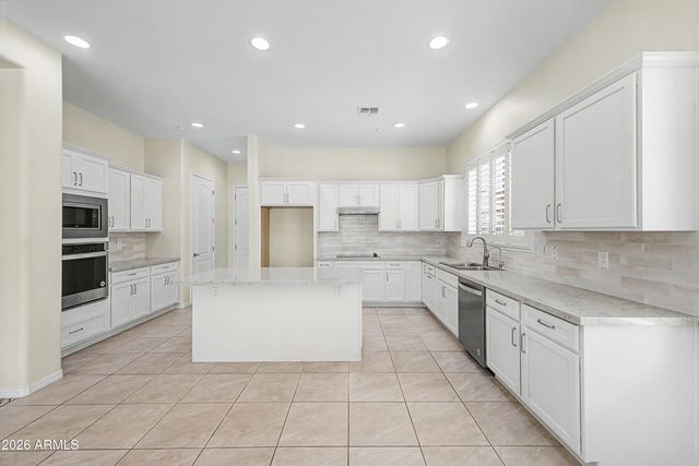 27435 N 89th Drive, Peoria, AZ 85383