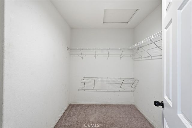 570 Farmstead, Hemet, CA 92543