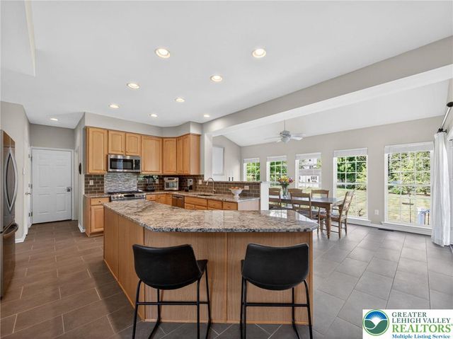 7018 Tuscany Drive, Lower Macungie Twp, PA 18062