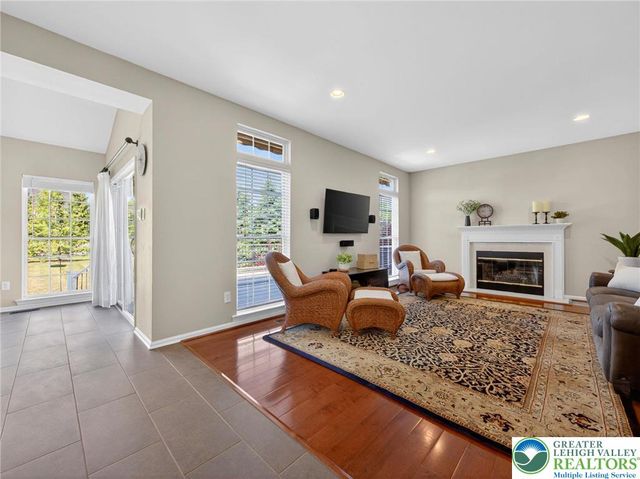 7018 Tuscany Drive, Lower Macungie Twp, PA 18062