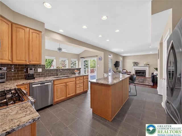 7018 Tuscany Drive, Lower Macungie Twp, PA 18062