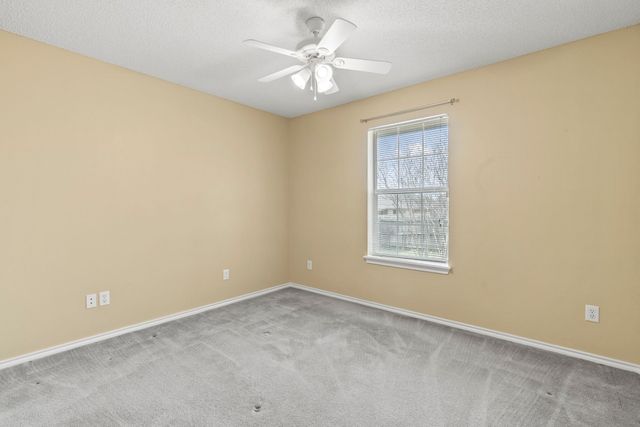 904 Roseanne Drive, Commerce, TX 75428