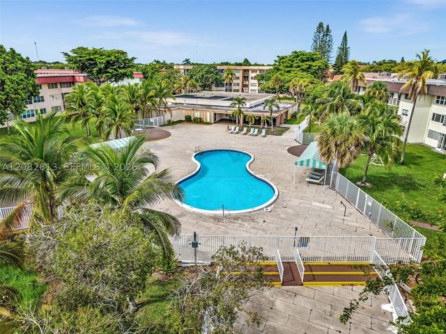 1540 NE 191st St 320, Miami, FL 33179