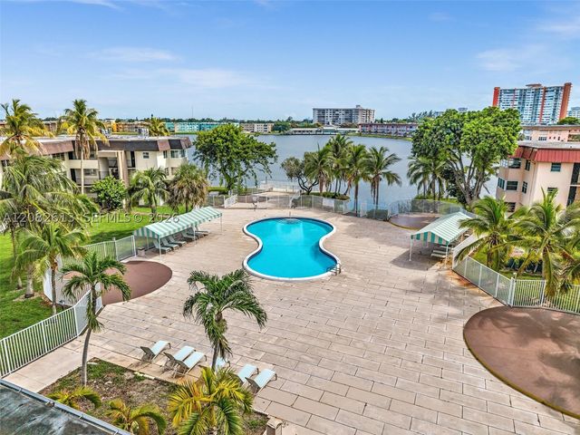 1540 NE 191st St 320, Miami, FL 33179