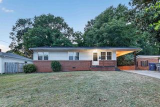 220 Woodview Ave, Spartanburg, SC 29306