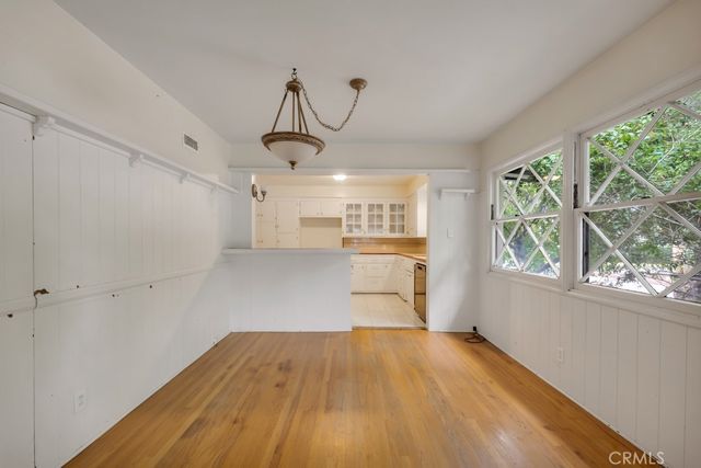 5161 Canoga Avenue, Woodland Hills, CA 91364