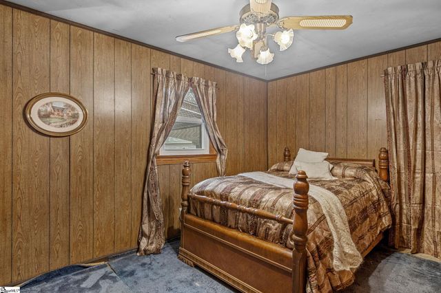 573 Mauldin Lake Road, Liberty, SC 29657