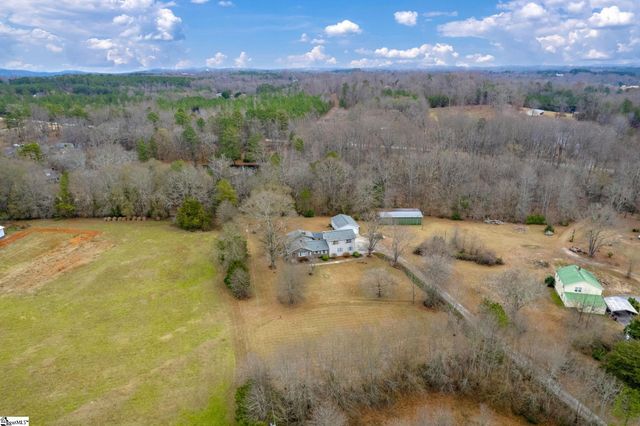 573 Mauldin Lake Road, Liberty, SC 29657