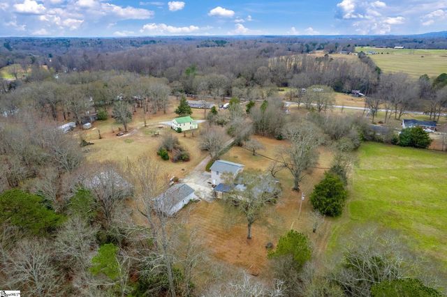 573 Mauldin Lake Road, Liberty, SC 29657