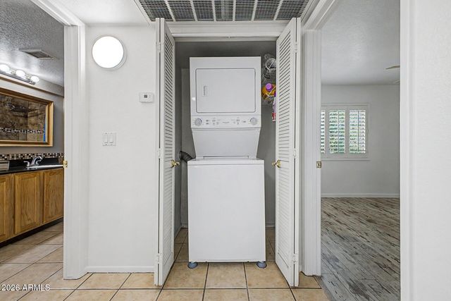 4330 N 5TH Avenue 211, Phoenix, AZ 85013