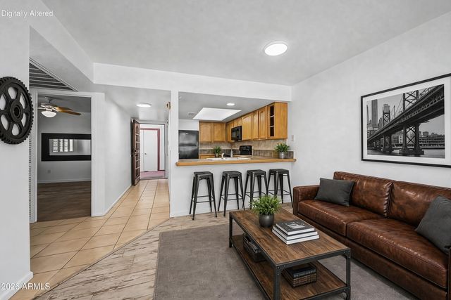 4330 N 5TH Avenue 211, Phoenix, AZ 85013