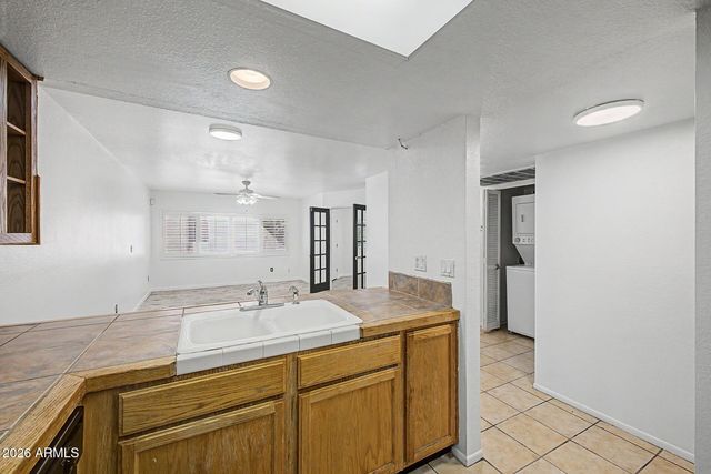 4330 N 5TH Avenue 211, Phoenix, AZ 85013
