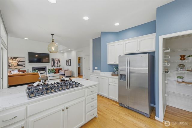 4316 N Foxglove Drive, Gig Harbor, WA 98332