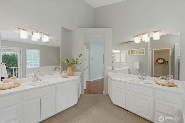 4316 N Foxglove Drive, Gig Harbor, WA 98332