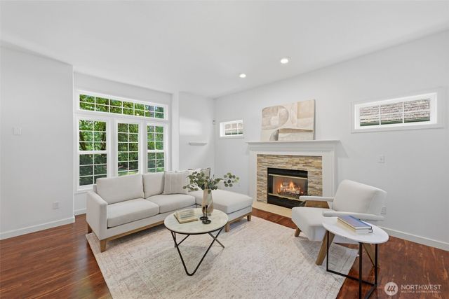 4316 N Foxglove Drive, Gig Harbor, WA 98332