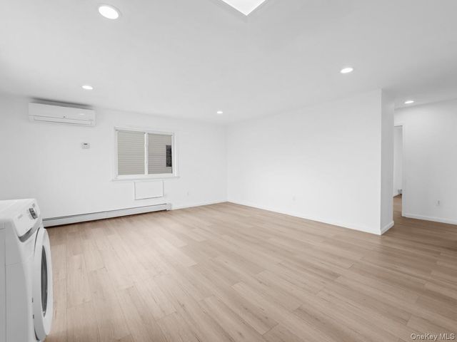 40-08 214th Place, Bayside, NY 11361