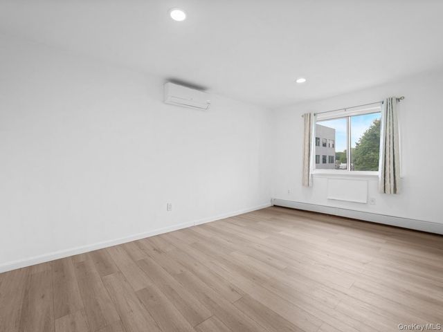 40-08 214th Place, Bayside, NY 11361
