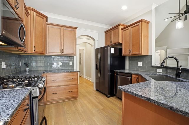 142 Mohawk Drive, Louisburg, NC 27549