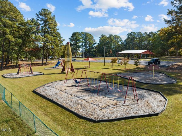142 Mohawk Drive, Louisburg, NC 27549