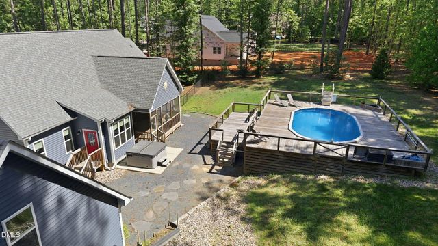 142 Mohawk Drive, Louisburg, NC 27549